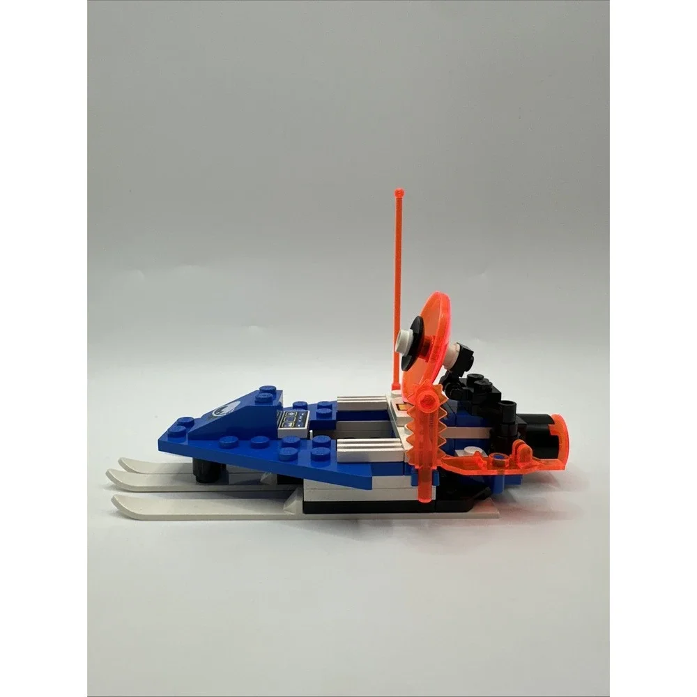 Vintage 1993 LEGO Ice Planet 2002 6834 Celestial Sled Complete w Minifig Space